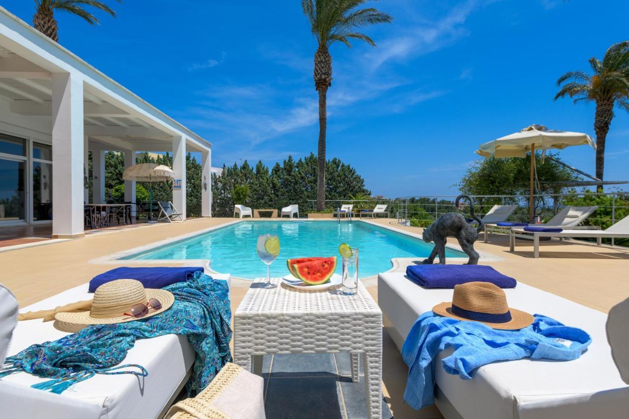 Grande Dame Villa Of Rhodes Асгуру Экстерьер фото