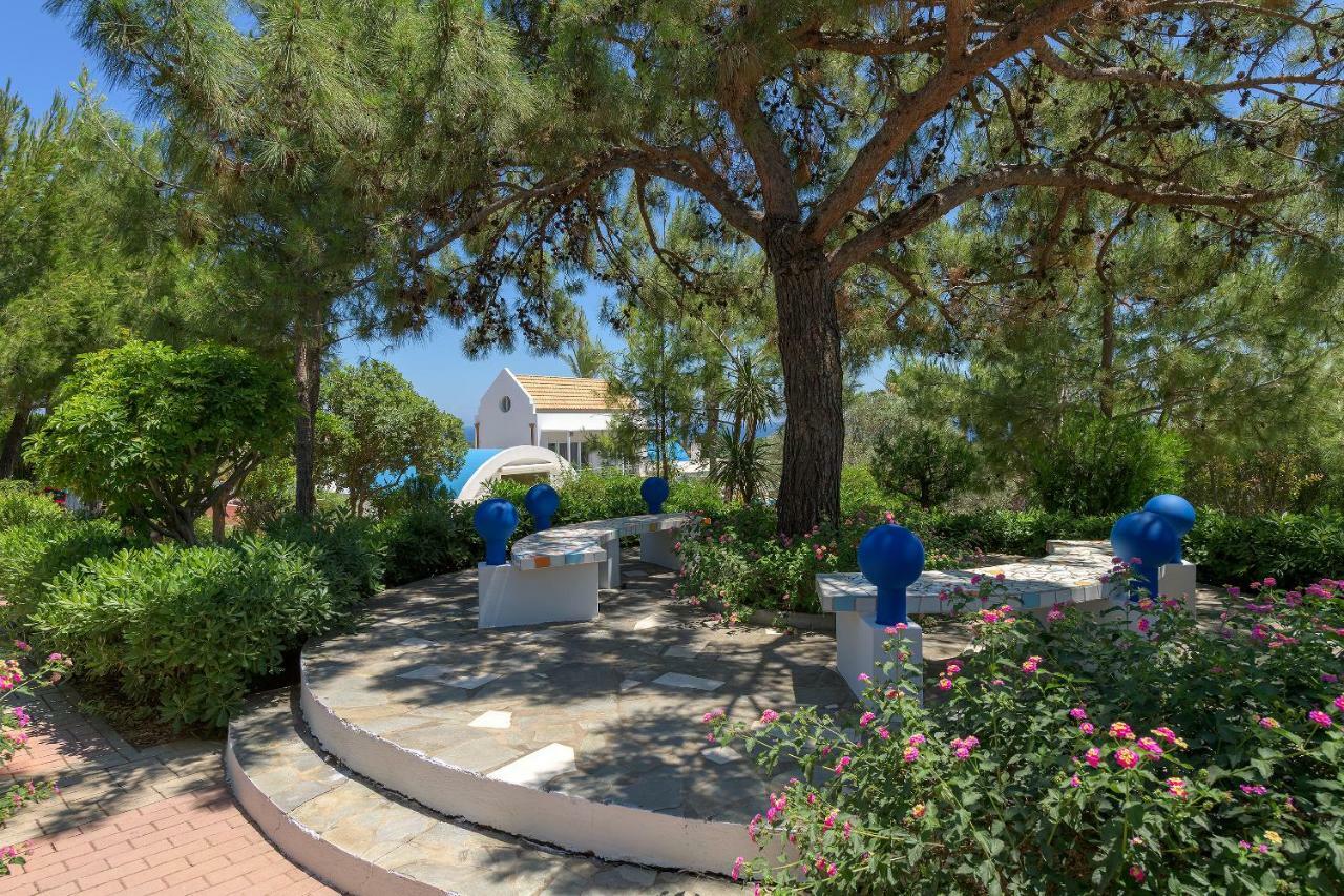 Grande Dame Villa Of Rhodes Асгуру Экстерьер фото