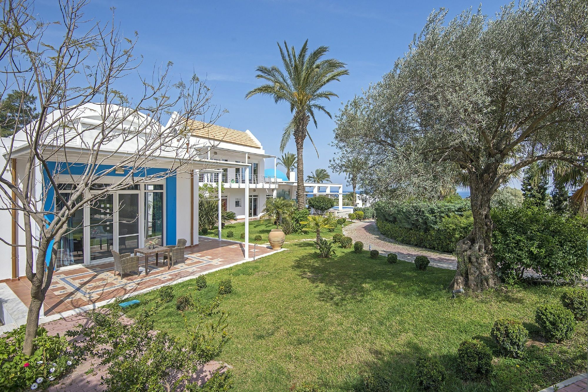 Grande Dame Villa Of Rhodes Асгуру Экстерьер фото